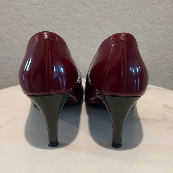 Roger Vivier Paris 35.5 Red Heels made in Italy - Picture 5 of 12